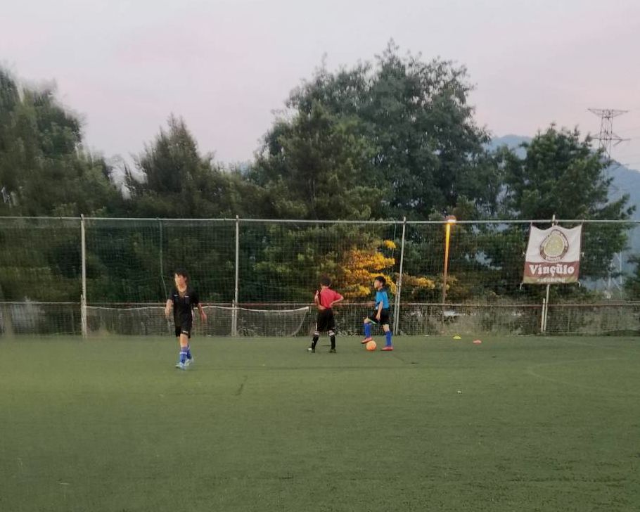 20190619ビンクーロU12練習